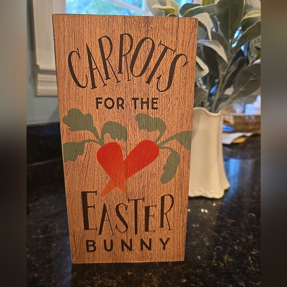 IG Design Group Amaricas, Inc Other - Rustic Farmhouse "Carrots for the Easter Bunny" Wooden Sign